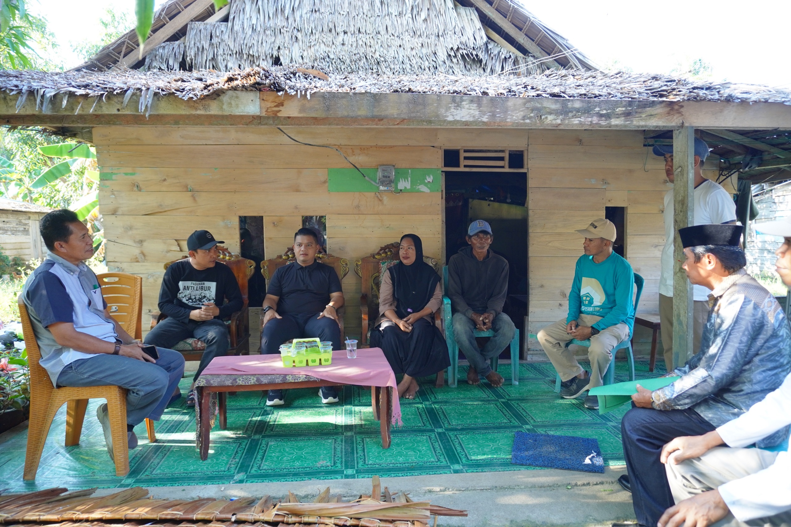 Pemkab Luwu Pastikan Bantuan Rumah Layak Huni untuk Hasmawati