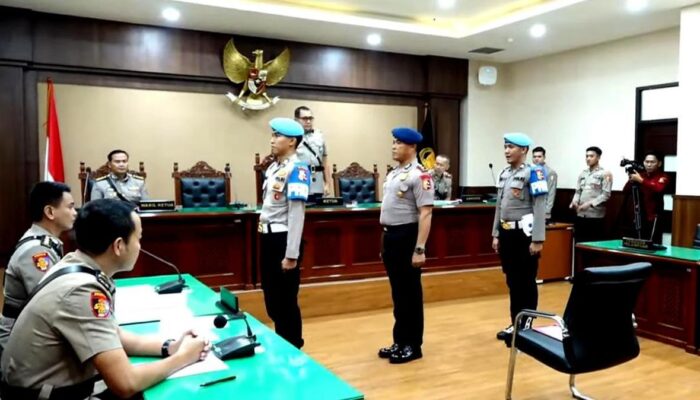 Kompol Cosmas dan Bripka Rohmat Jadi Tersangka Pelanggaran Berat