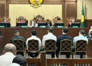 Nama Riza Chalid dan Anaknya Muncul dalam Dakwaan Kasus Minyak Mentah