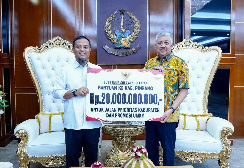 Panen Raya di Padakkalawa, Gubernur Serahkan Bantuan Rp20 Miliar