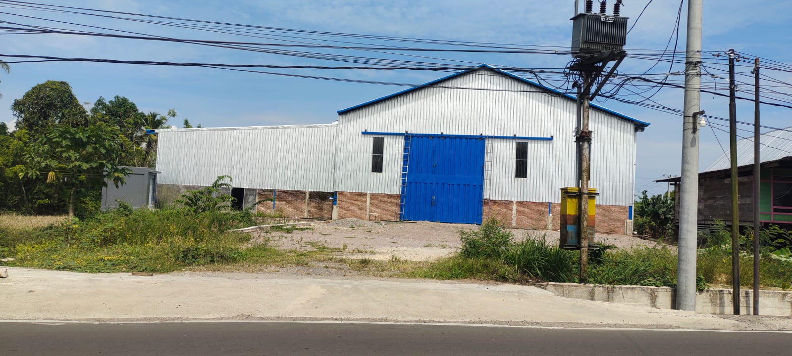 Gudang Misterius di Sidrap Diduga Berdiri Tanpa Izin PBG dan PSAT