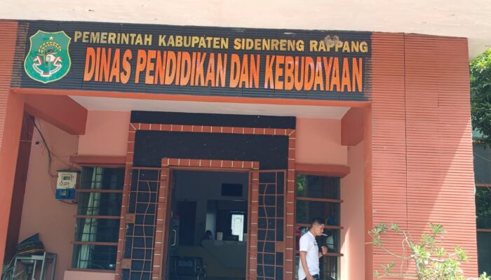 Warga Sidrap Nilai PLT Kadis Pendidikan Tak Adil Tangani Dua Kasus Sekolah