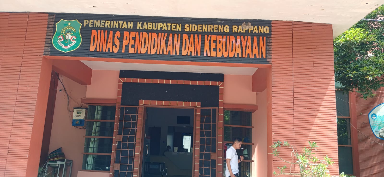 Warga Sidrap Nilai PLT Kadis Pendidikan Tak Adil Tangani Dua Kasus Sekolah