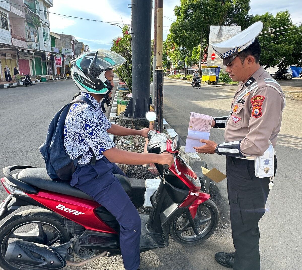 Satlantas Polres Bone Tindak Pengendara di Bawah Umur, Fokus pada Pelajar
