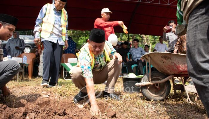 Peletakan Batu Pertama Masjid Muhammadiyah Sendana