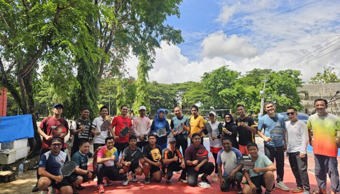 Andi Yuliani Paris Jajal Pickleball di Stadion Lapatau Bone