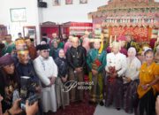 Berkunjung ke Palopo, Menteri Agama Terima Gelar Adat