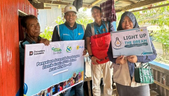 PLN Tanru Tedong Terangi Harapan Warga Lewat Program Light Up The Dream