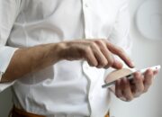 Beli Handphone Bekas Harus Balik Nama?