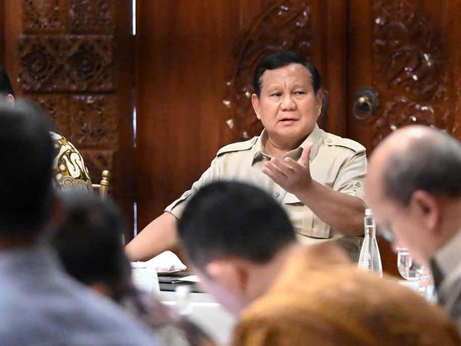 Prabowo Rayakan Ulang Tahun dengan Kesederhanaan, Minta Pejabat Tak Kirim Karangan Bunga