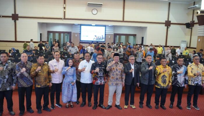 Bupati Luwu Hadiri Rakor dan Kunker Menteri ATR/BPN Nusron Wahid di Makassar