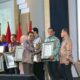 Bupati Luwu Raih Swasti Saba Wistara dari Kementerian Kesehatan