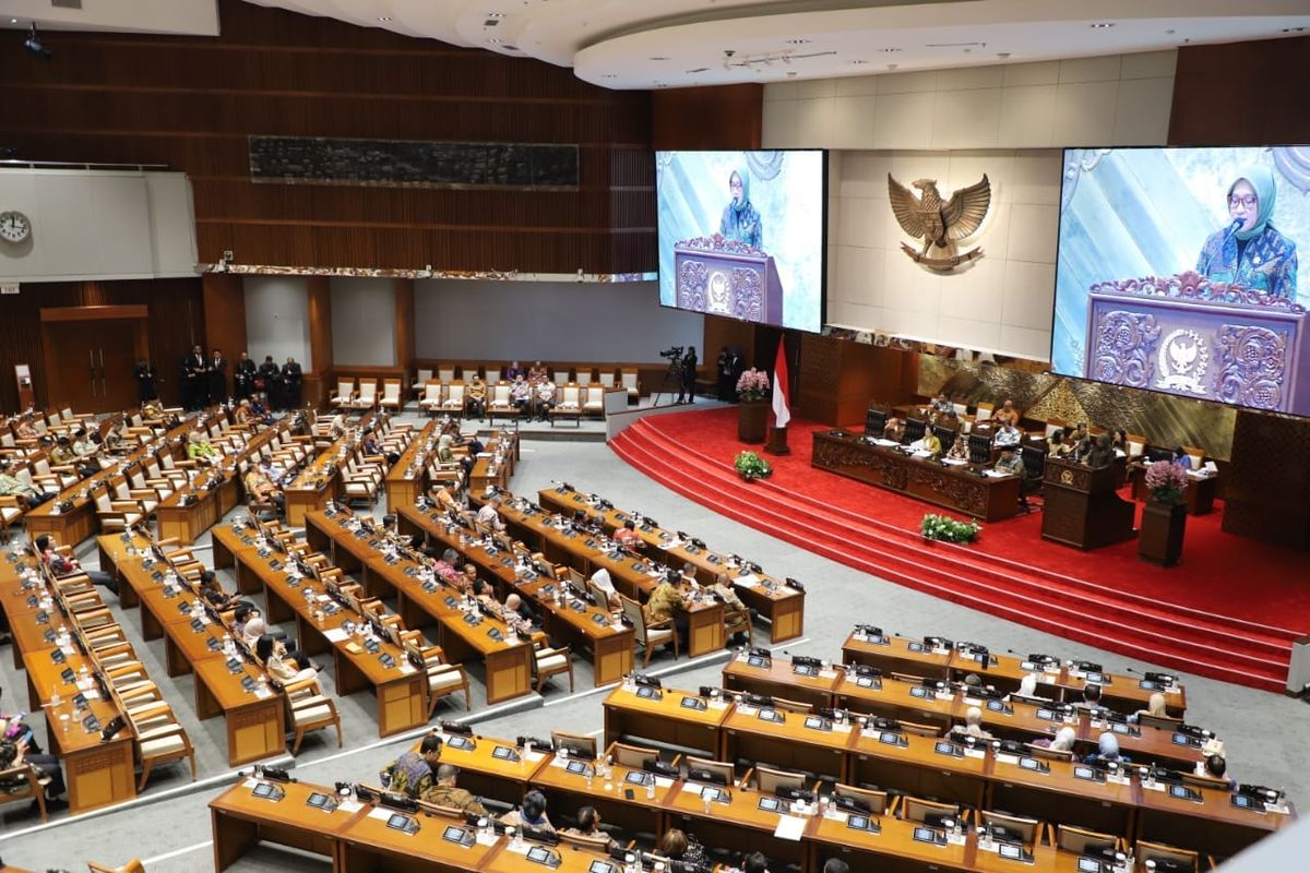 Revisi KUHAP Disahkan, Gelombang Kritik soal Kewenangan Polisi Makin Menguat
