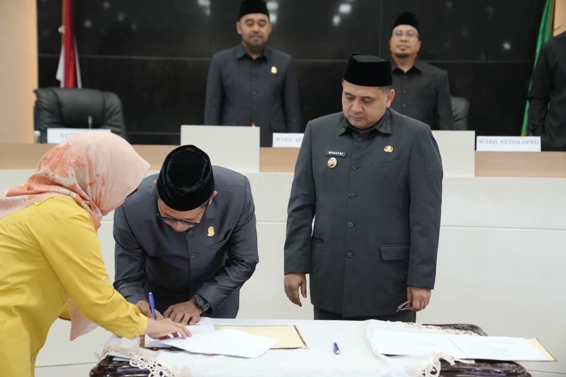 APBD Makassar 2026 Disahkan: Pendapatan Rp4,6 Triliun, Fokus Program Langsung untuk Rakyat