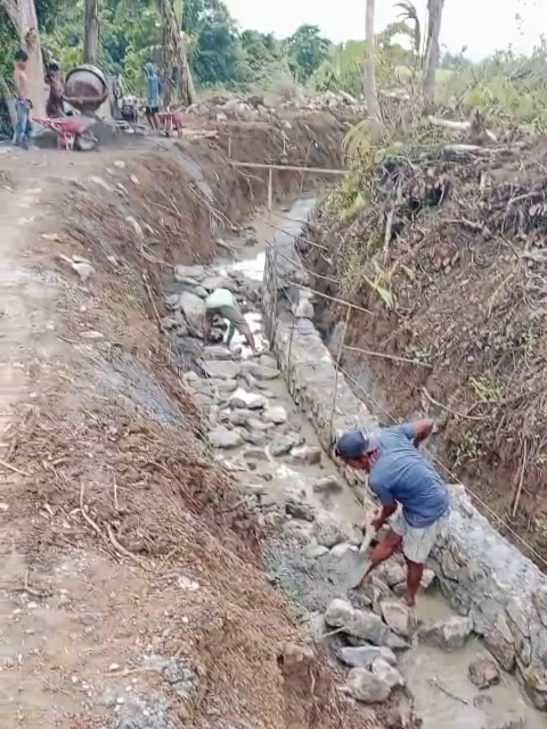 Inspektorat Diminta Periksa Proyek Saluran Irigasi di Desa Botto