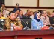 Wali Kota Palopo Terima Sertifikat Barang Milik Daerah dari Menteri ATR/BPN