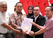 Prabowo Beri Rehabilitasi Dua Guru Luwu Utara, Hak dan Nama Baik Dipulihkan