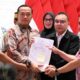 Prabowo Beri Rehabilitasi Dua Guru Luwu Utara, Hak dan Nama Baik Dipulihkan