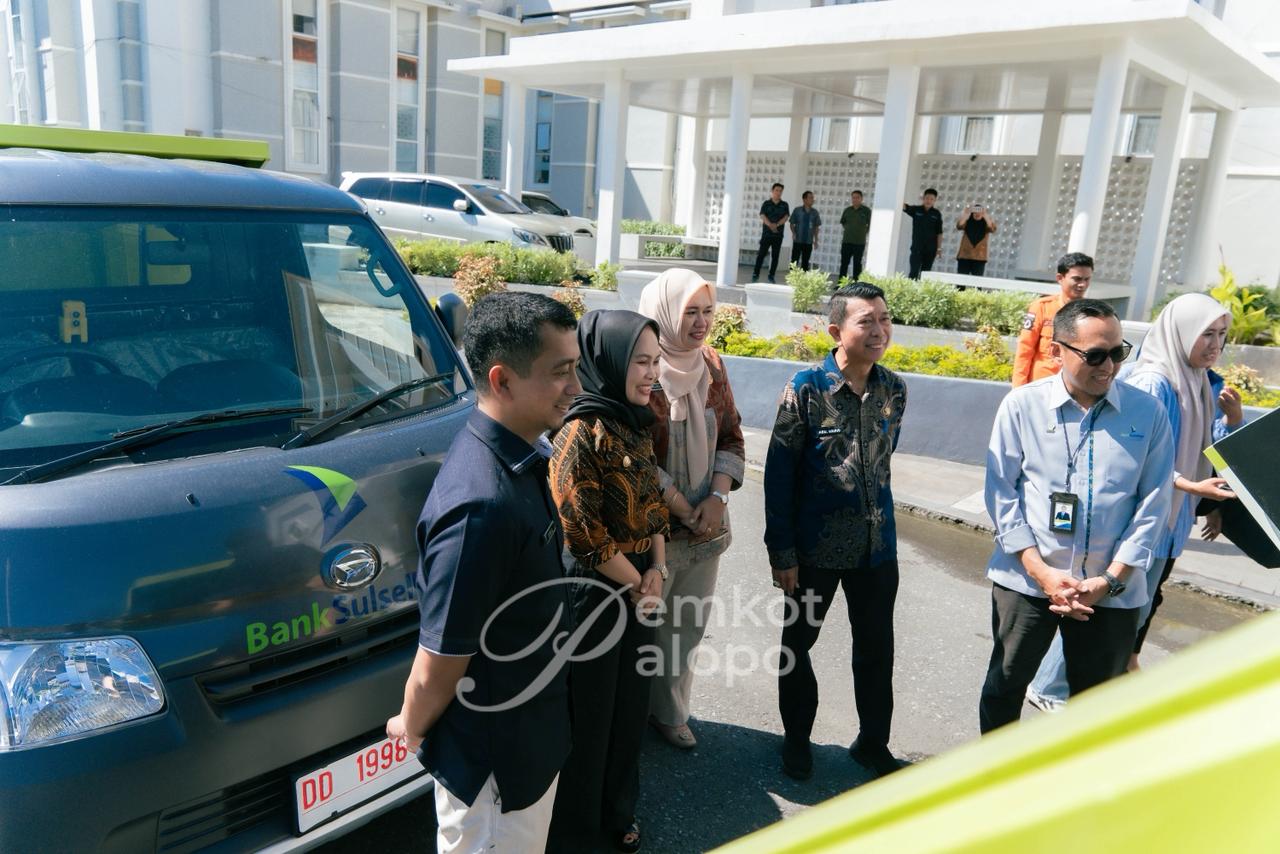 Terima Mobil Rescue DMAX dan Truk Sampah, Ini Pesan Wali Kota Naili Trisal