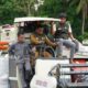 Bupati Sidrap Turun ke Sawah, Operasikan Combine Harvester saat Panen Raya IP 300