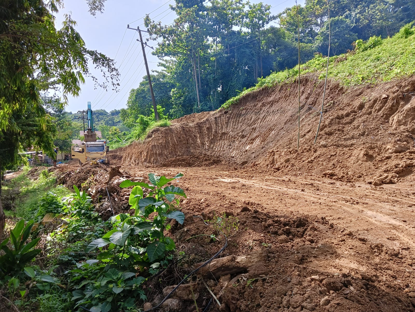 Aktivitas di Lereng Gunung Sampoddo Tak Miliki Izin Pengambilan Material