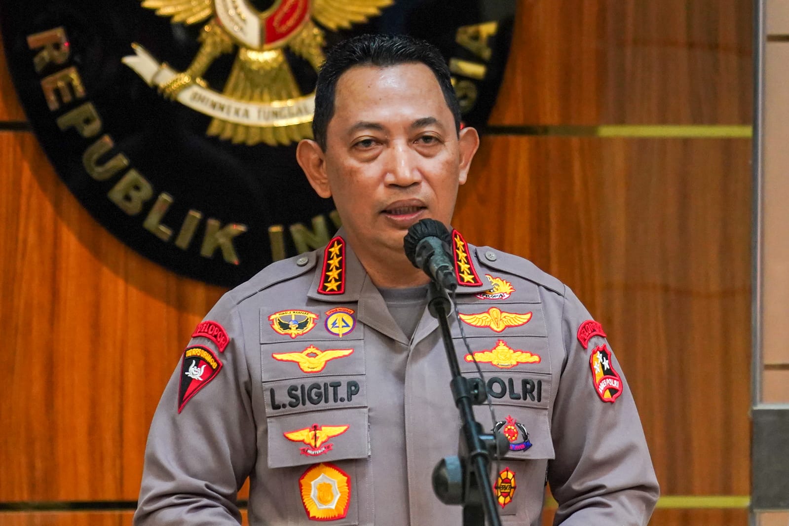 Tutup Tahun 2025, Kapolri: Kami Mohon Maaf, Polri Belum Sempurna