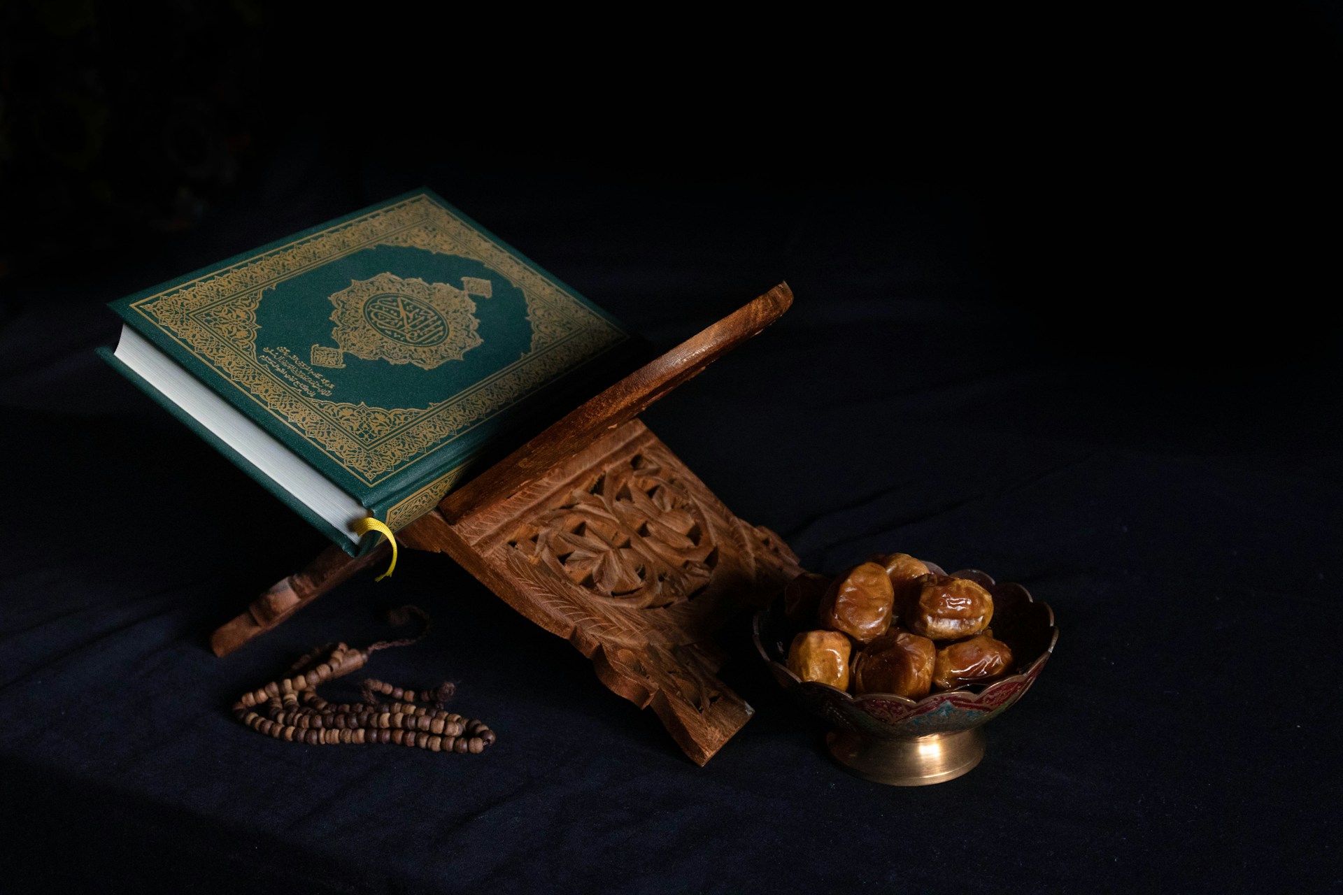 Kian Dekat, Cek Perkiraan Tanggal Bulan Ramadhan Versi Pemerintah dan Muhammadiyah
