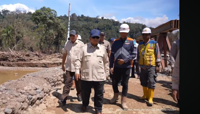 Ini Alasan Prabowo Tidak Tetapkan Banjir Sumatera Jadi Bencana Nasional