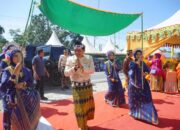 Wakil Bupati Luwu Hadiri Pelantikan Makole Baebunta ke-36