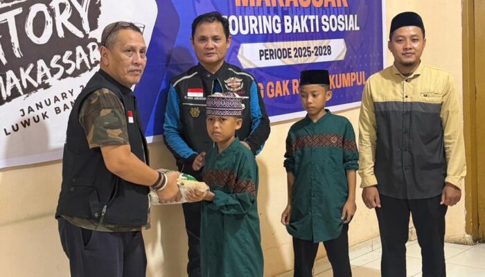Tempuh Rute Makassar-Luwuk, HDCI Sebar Bantuan Beras di Tiap Persinggahan
