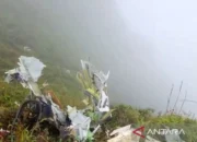 Badan dan Ekor Pesawat ATR 42-500 Ditemukan di Ceruk Puncak Bulusaraung