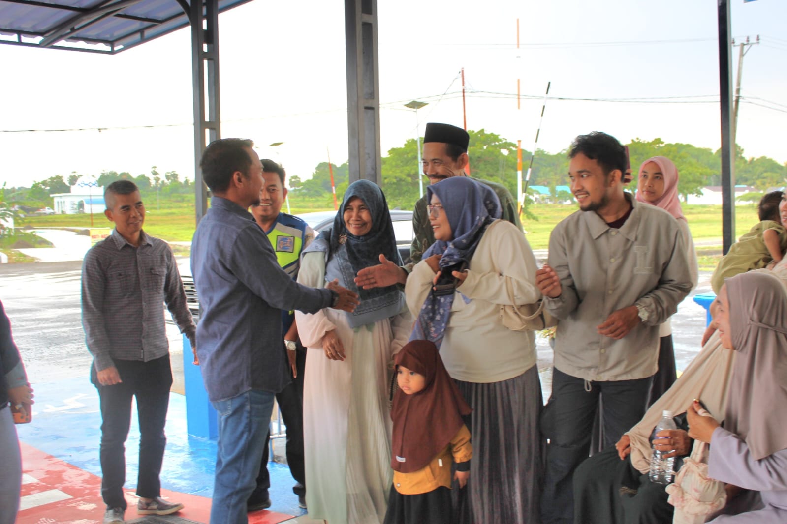 Jelang Tahun Baru 2026, Penumpang Bandara Arung Palakka Membludak