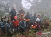 Blackbox Pesawat ATR 42-500 Ditemukan