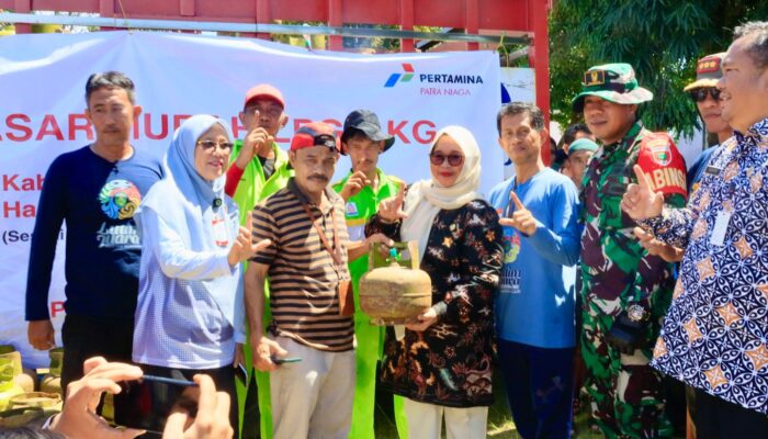Sediakan 560 Tabung per Lokasi, Wabup Lutim Pantau Pasar Murah