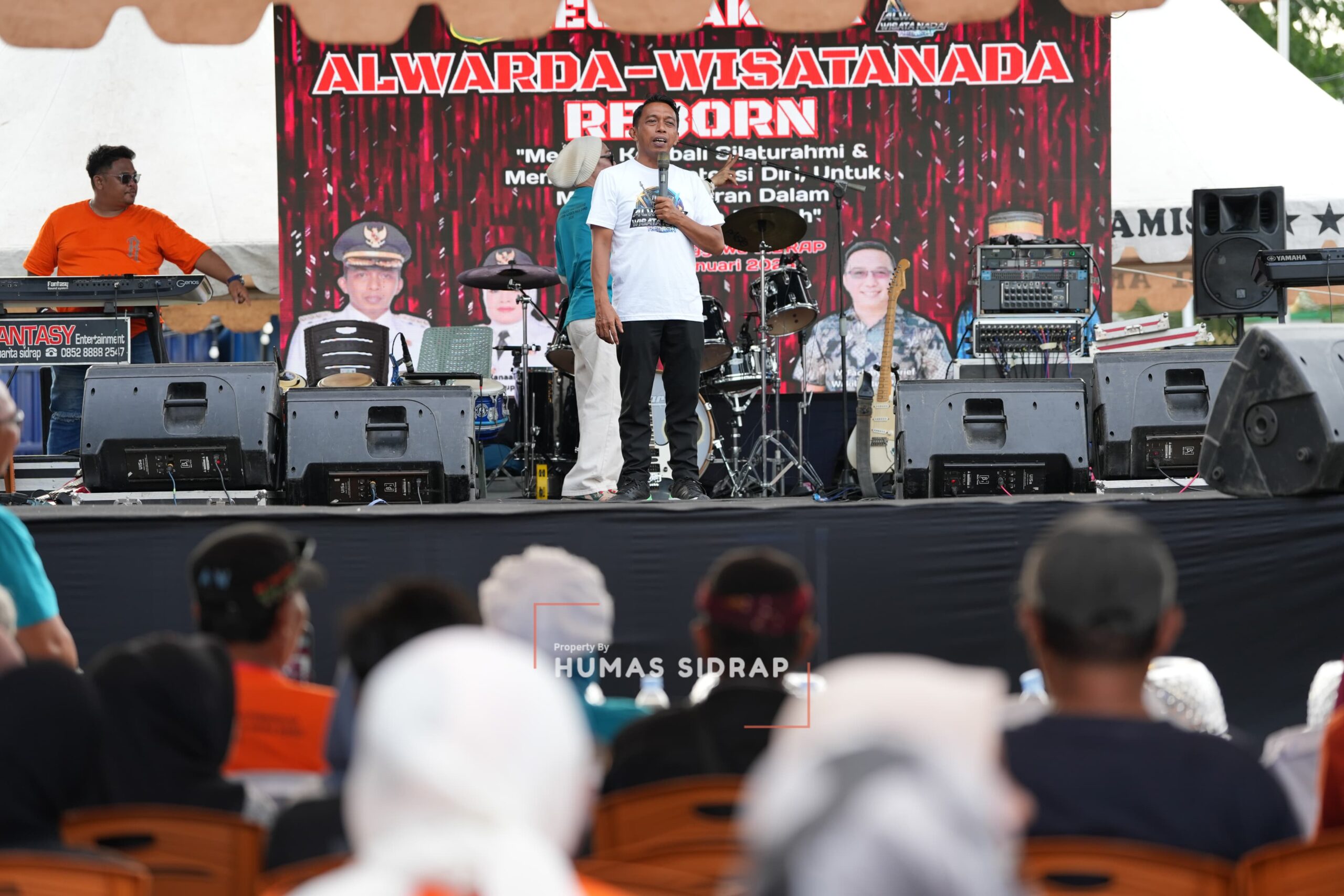 Silaturahmi Pelaku Seni Sidrap Terjalin dalam Reuni Akbar Alwarda Wisatananda Reborn