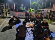 Demo Hingga Malam, Massa Aksi Bertahan dan Lockdown Jalan Trans Sulawesi di Batas Luwu–Wajo
