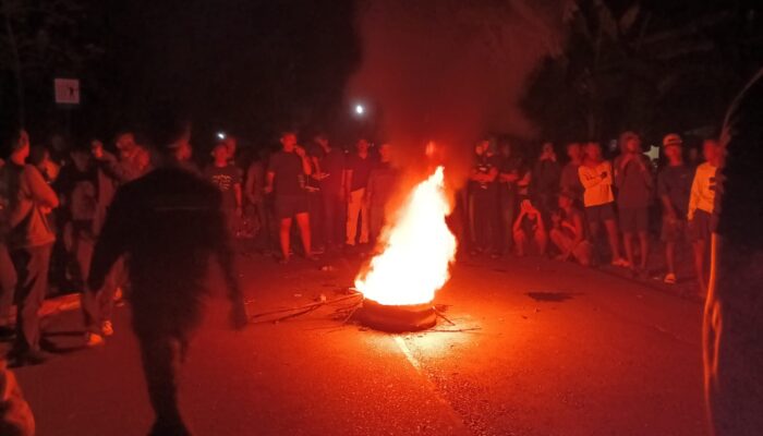 Demo IPMIL Tutup Jalan Hingga Malam Hari