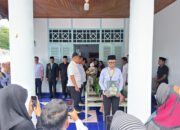 Bupati Bone Sampaikan Duka Cita Langsung di Rumah Duka Andi Muhammad Fatra