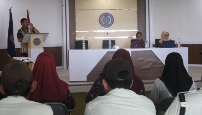 Tingkatkan Profesionalisme, Tendik UMS Rappang Digembleng Materi Job Description