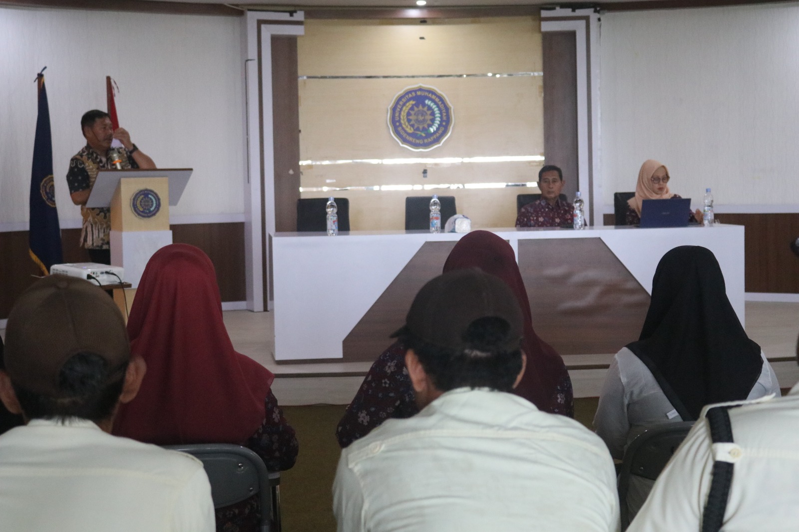 Tingkatkan Profesionalisme, Tendik UMS Rappang Digembleng Materi Job Description