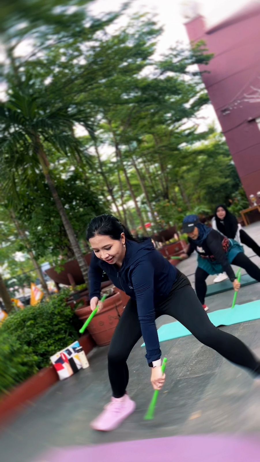 Aryaduta Makassar Gelar Poundfit, Ajak Warga Hidup Sehat