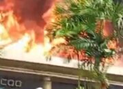 Mal Ciputra Cibubur Terbakar, Diduga Akibat Aktivitas Pengelasan