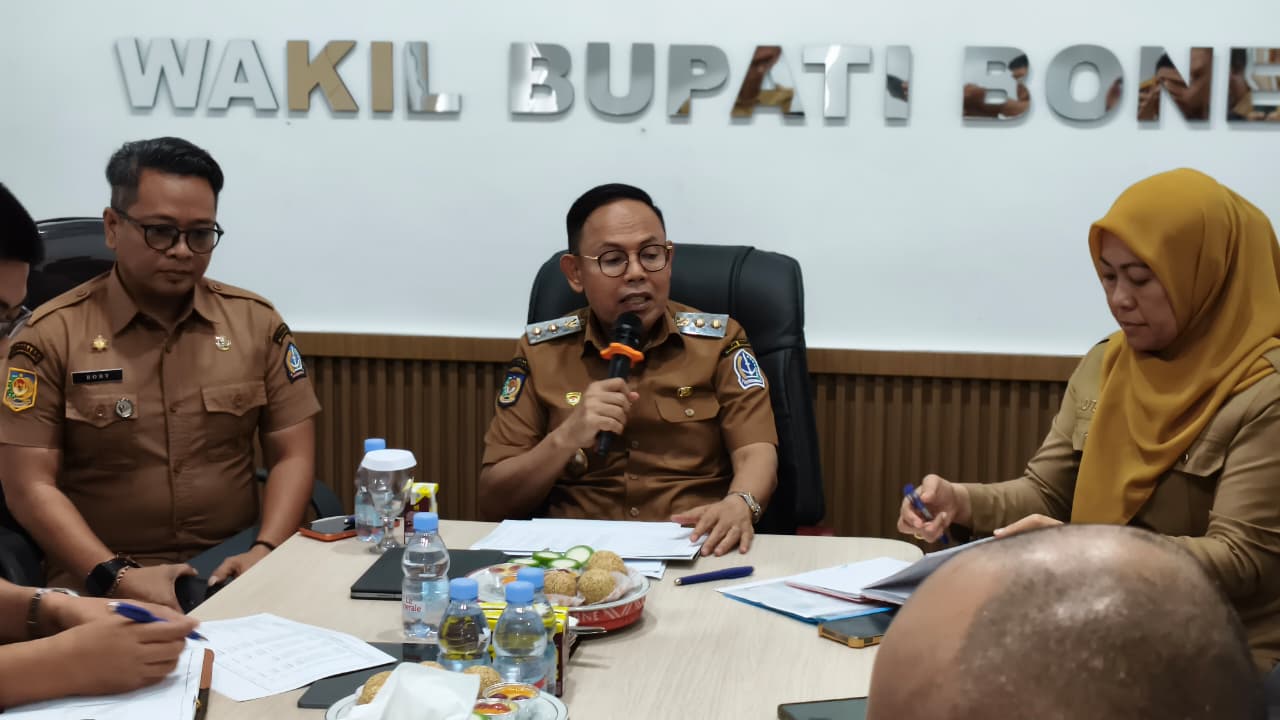 Genjot Pendapatan Daerah, Wabup Bone Minta OPD Berinovasi dan Tidak Kerja Sendiri