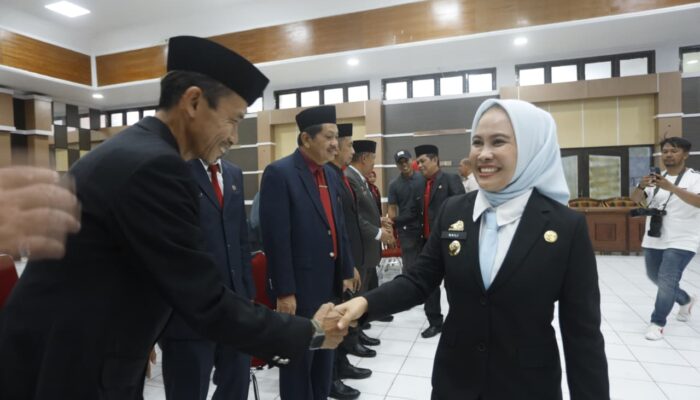 Mutasi Eselon II Pemkot Palopo, Wali Kota Tekankan Disiplin dan Penghapusan Ego Sektoral
