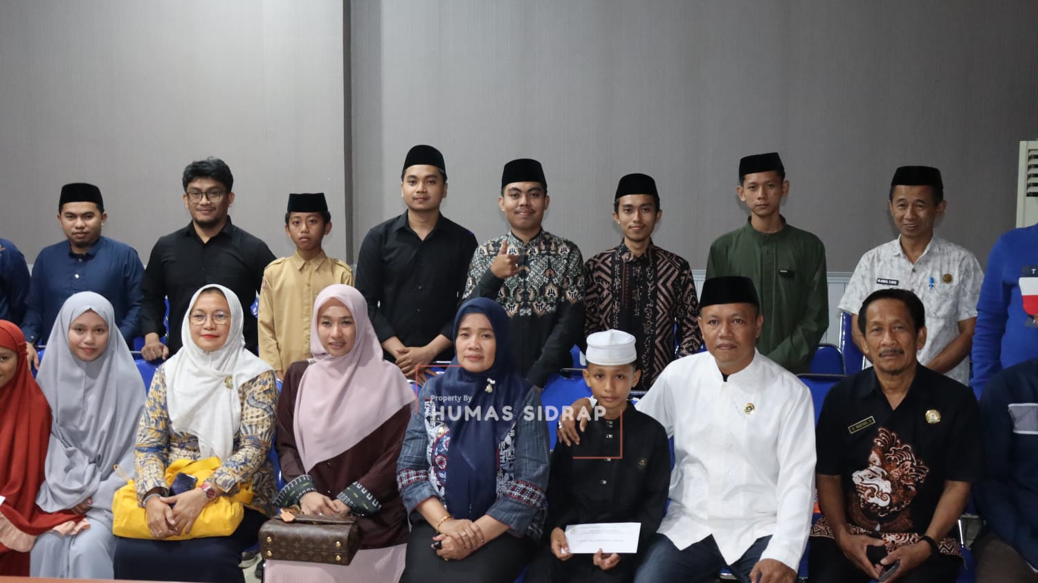 Wabup Nurkanaah Lepas 46 Peserta Kafilah MTQ Sidrap ke Maros