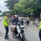 Hari ke-13 Operasi Pallawa, Satlantas Bone Gencar Edukasi Penggunaan Helm