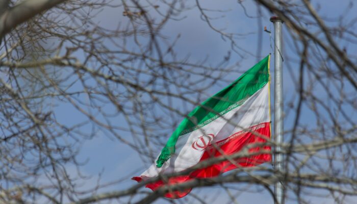 Perang Teluk Pecah: Rudal Balasan Iran Hujani Fasilitas Militer AS dan Israel