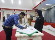Lantik 95 Pejabat Baru, Naili: Jaga Integritas dan Profesionalisme!