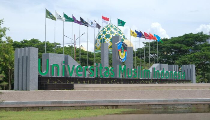 UMI Makassar Kembali Ukir Prestasi, Peringkat UniRank 2026 Melonjak Tajam