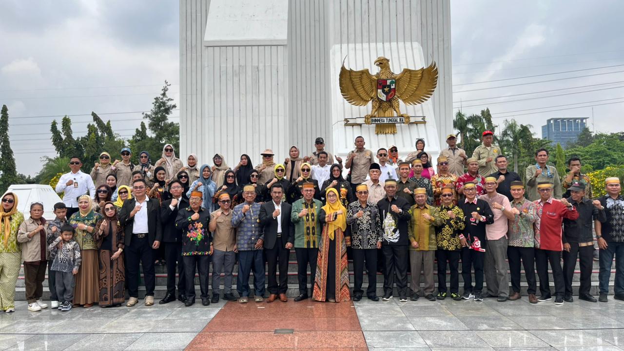 Wabup Bone Pimpin Ziarah Makam Raja Bone ke XXXI di TMP Kalibata